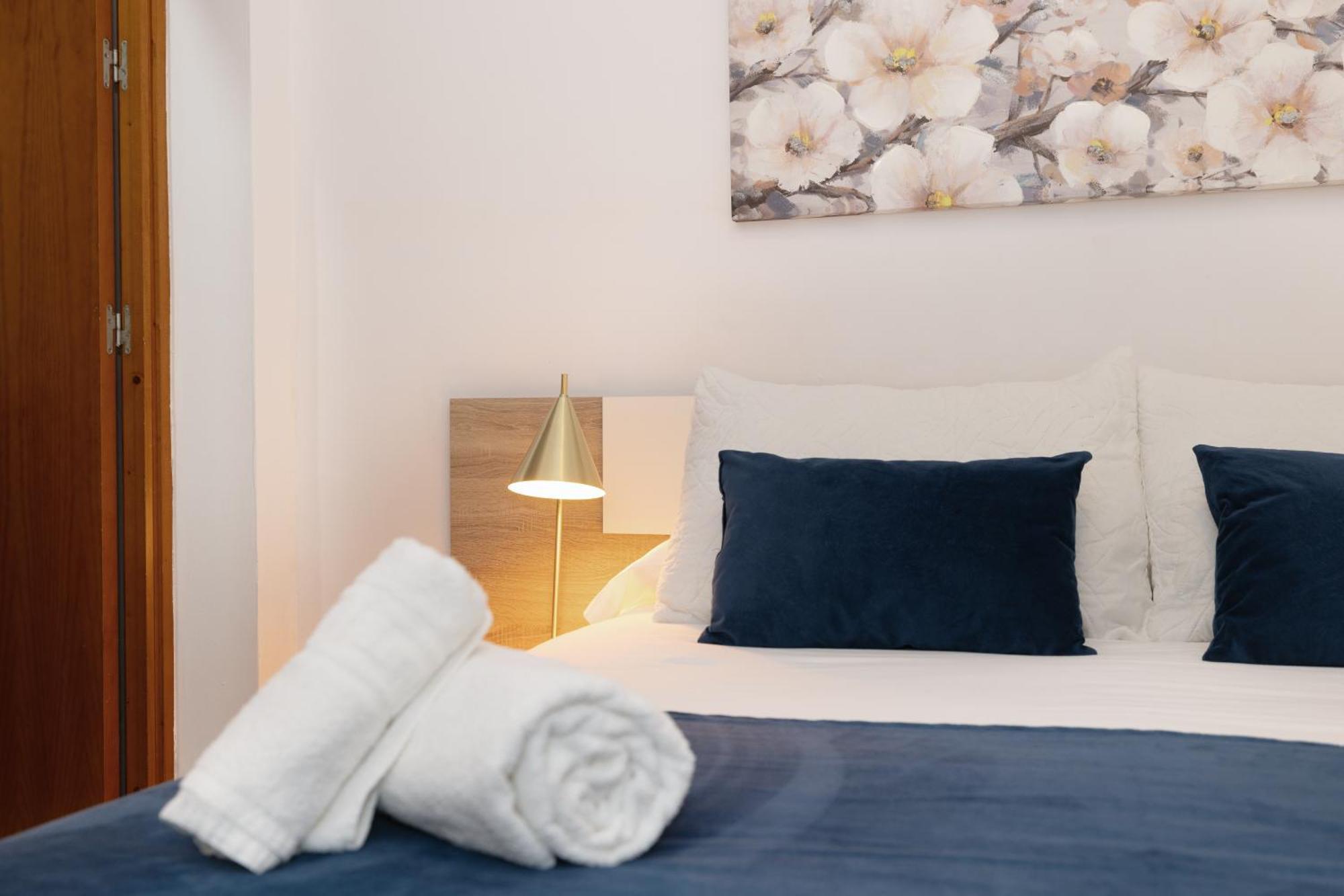 Apartamentos Trianasol إشبيلية المظهر الخارجي الصورة