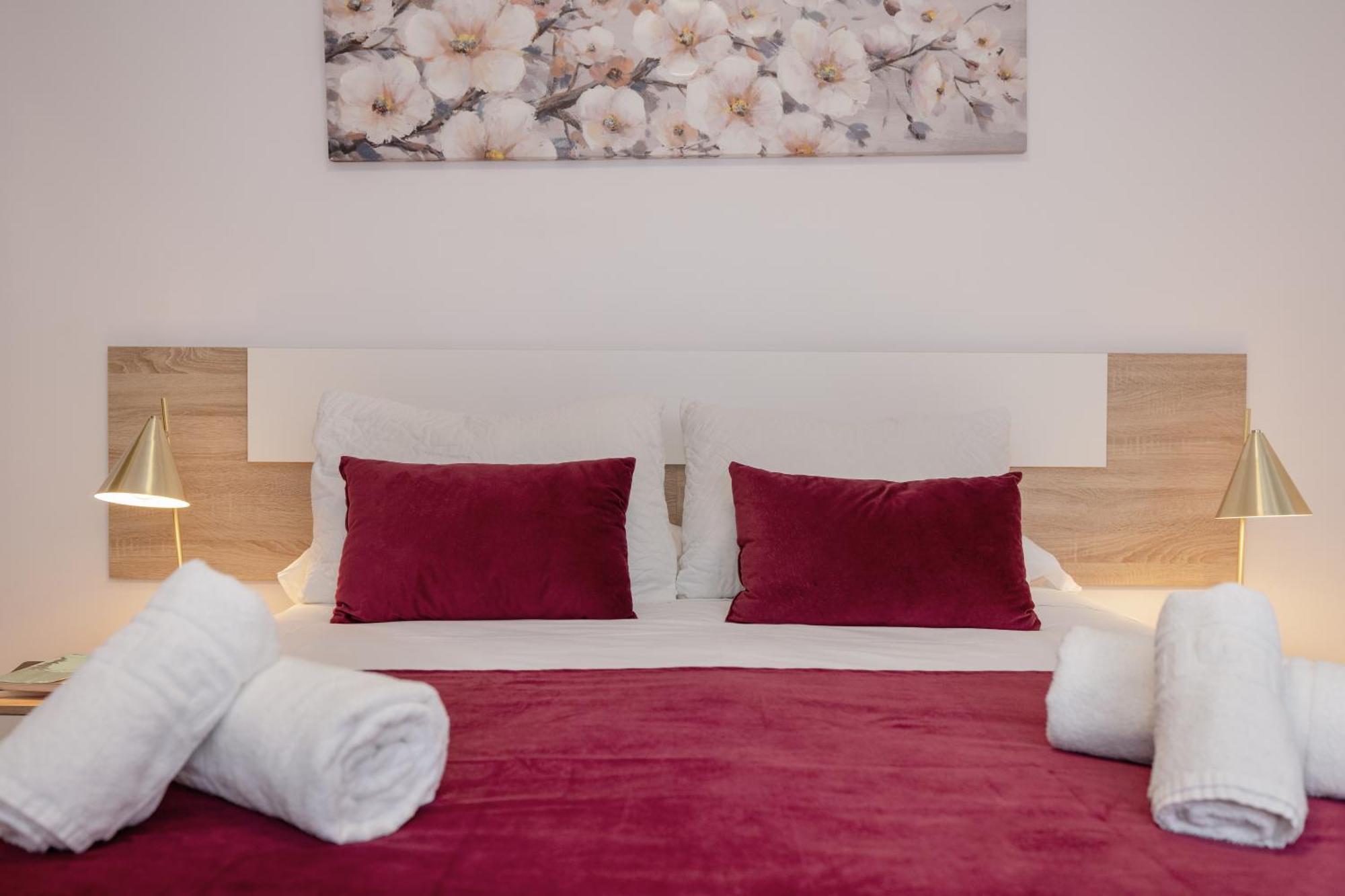 Apartamentos Trianasol إشبيلية المظهر الخارجي الصورة